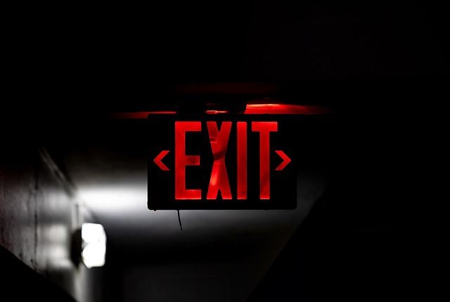 exit-sign-8443453_640