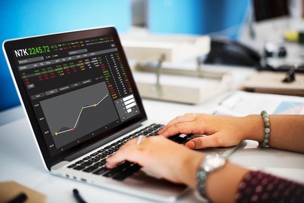 Everyone's Talking Options (How to Get In)