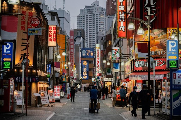 Foreigners Dump $3.6B in Japanese Stocks