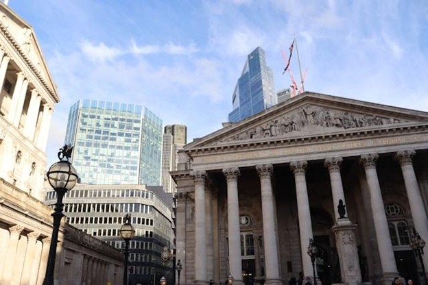 Big Banks Are Betting on Stablecoins