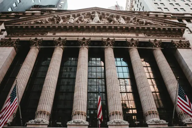 Wall Street Closes On a Soft Note
